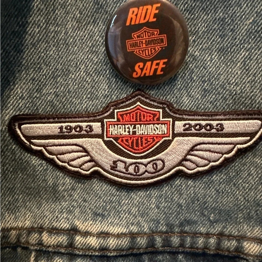 RARE Men's Harley Davidson Moto Waco TX Jean Jacket with Pins Patches Sz XL